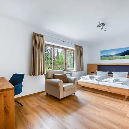 Am Bruecklesbach 3*